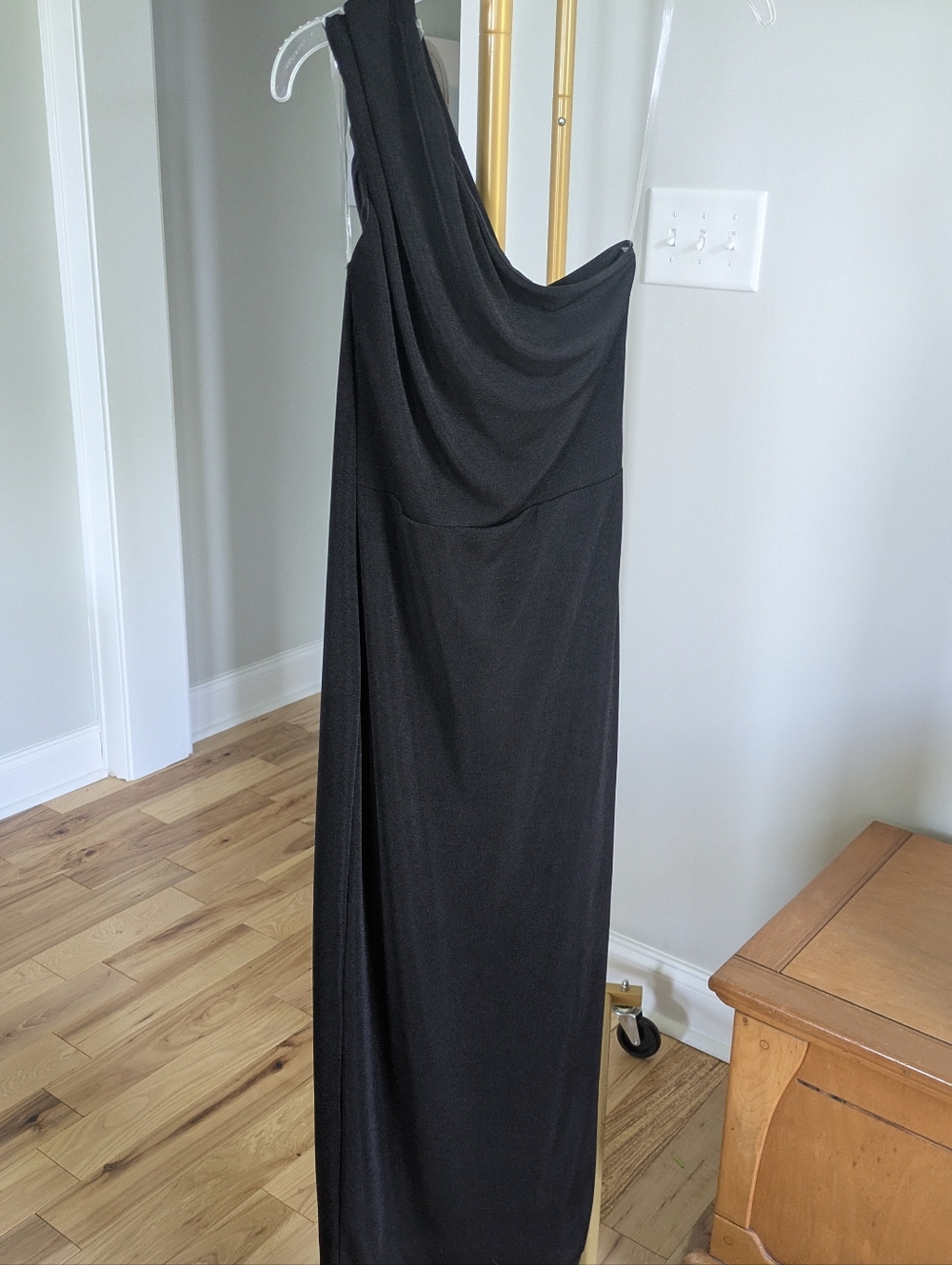 Black One-Shoulder Evening Dress - Elegant Draped Silhouette